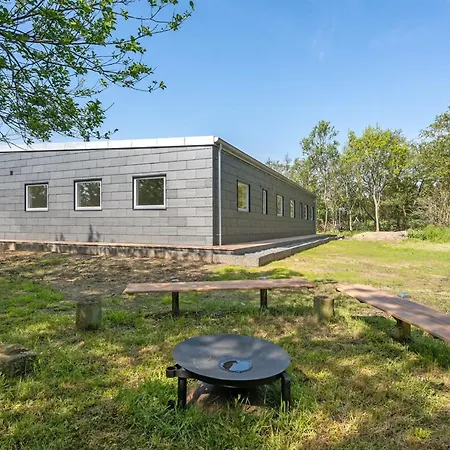 Feriehus Hiorulf - 1-4km From The Sea By Interhome